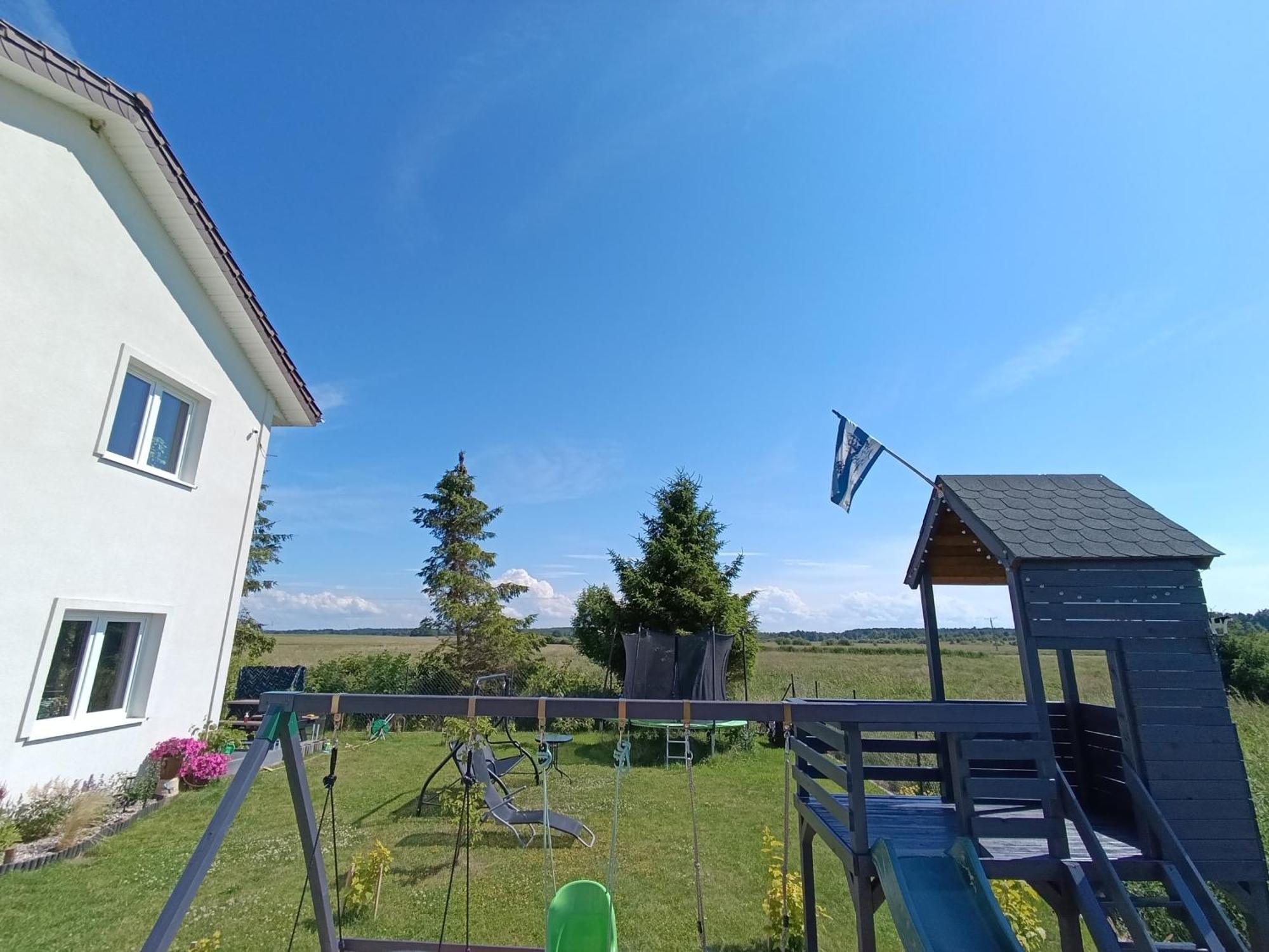 Apartamenty Poswiata - Dwupokojowe, Komfortowe, O Wielkosci Domku, Ze Wspanialym Widokiem Na Laki Bobolin Exterior foto