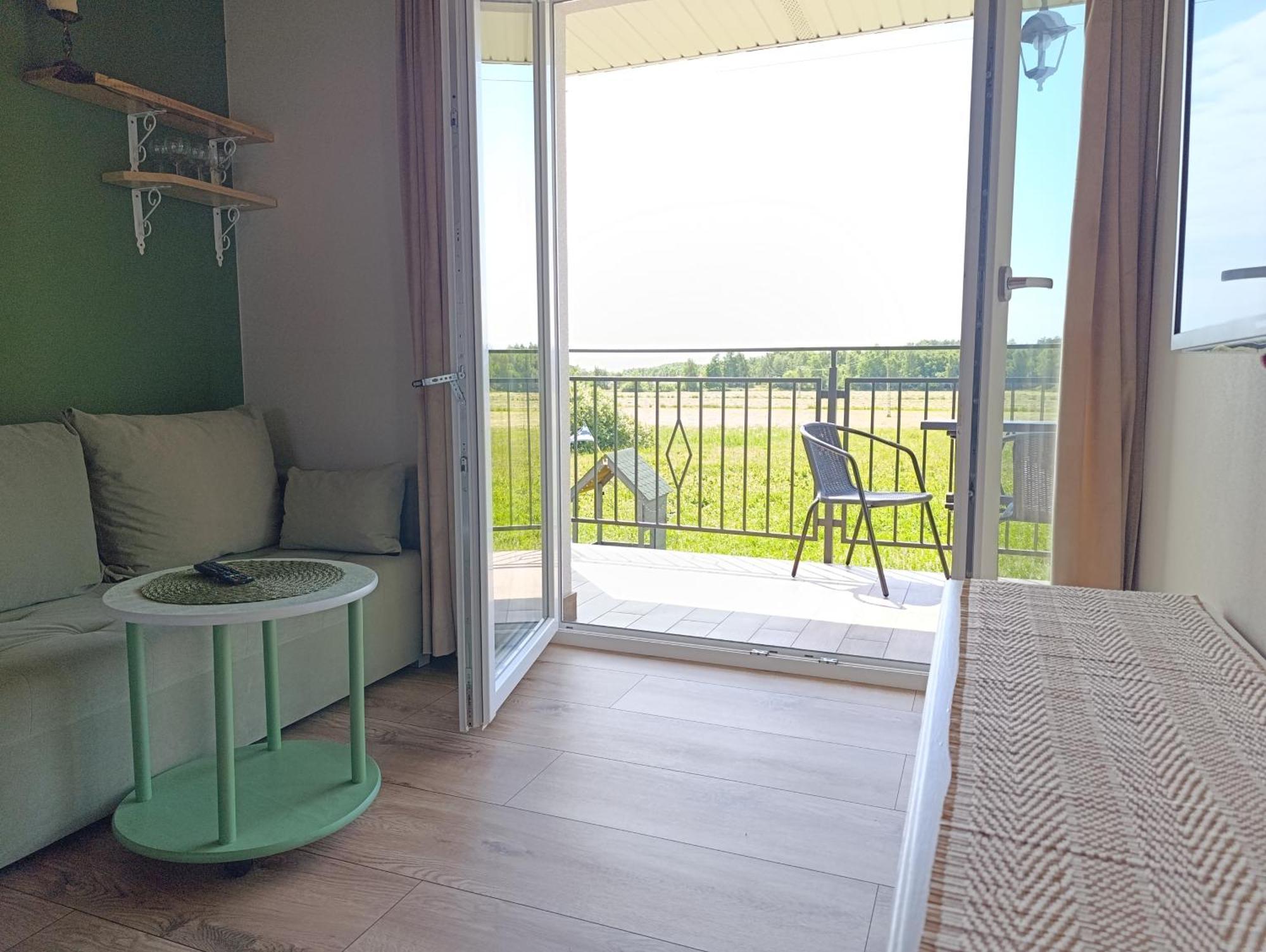 Apartamenty Poswiata - Dwupokojowe, Komfortowe, O Wielkosci Domku, Ze Wspanialym Widokiem Na Laki Bobolin Exterior foto